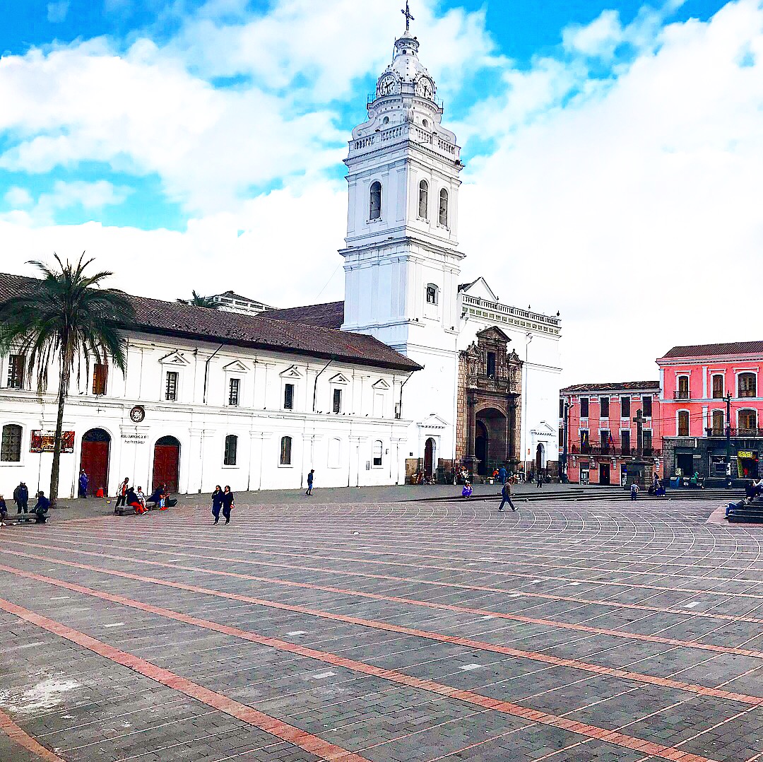 Plaza de Santo Domingo - Quito, Ecuador